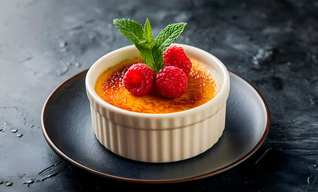 Te enseño a preparar un crème brûlée con frambuesa