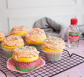 Cupcakes coloridos